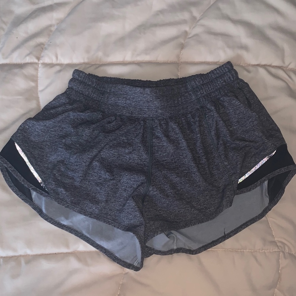 Lululemon Hotty Hot Short